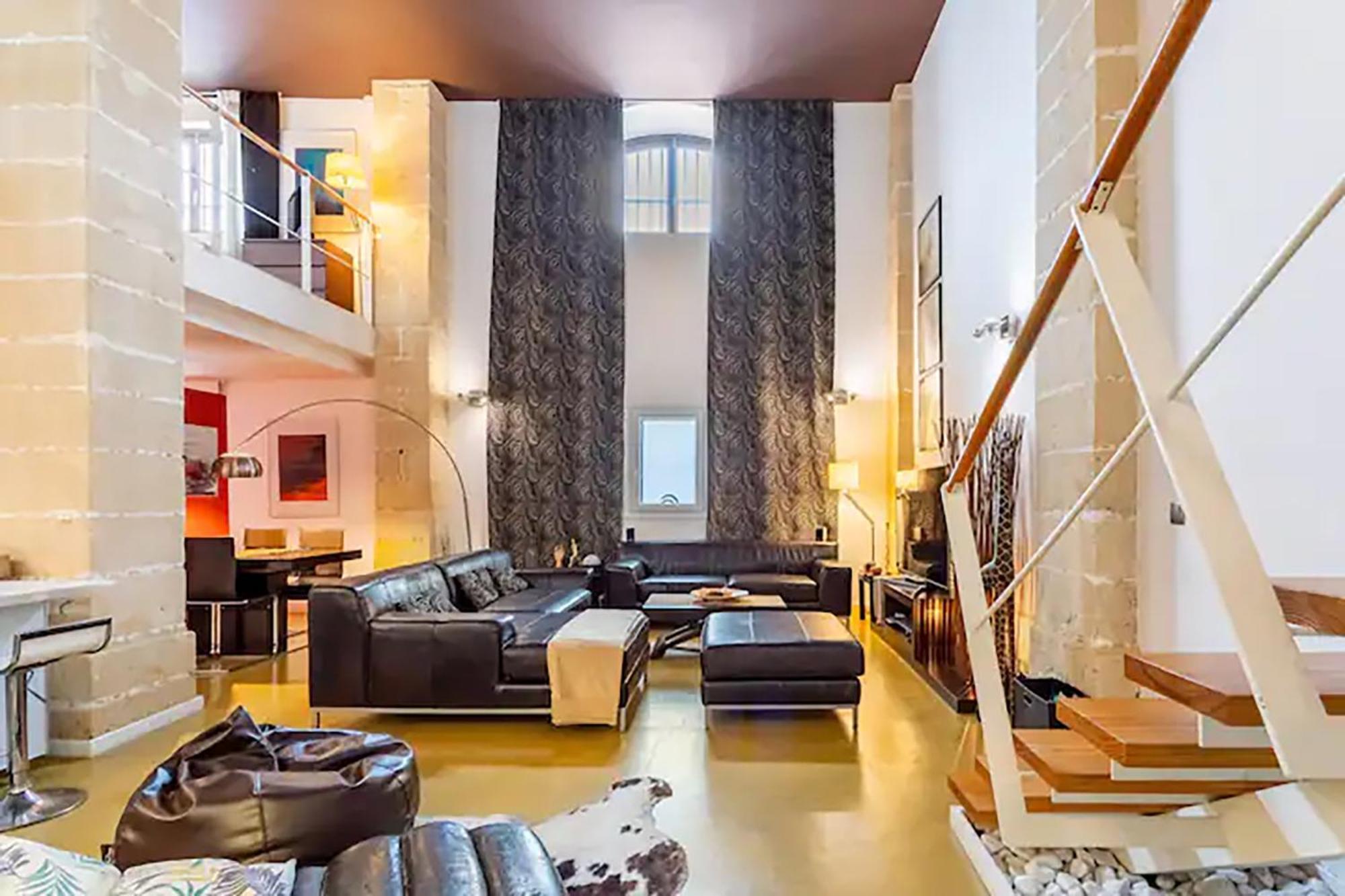 Apartament Artqhost Jerez Huge Loft & Free Parking Jerez de la Frontera Zewnętrze zdjęcie